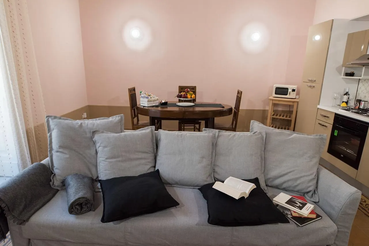 Lettera Living Apartment Catania
