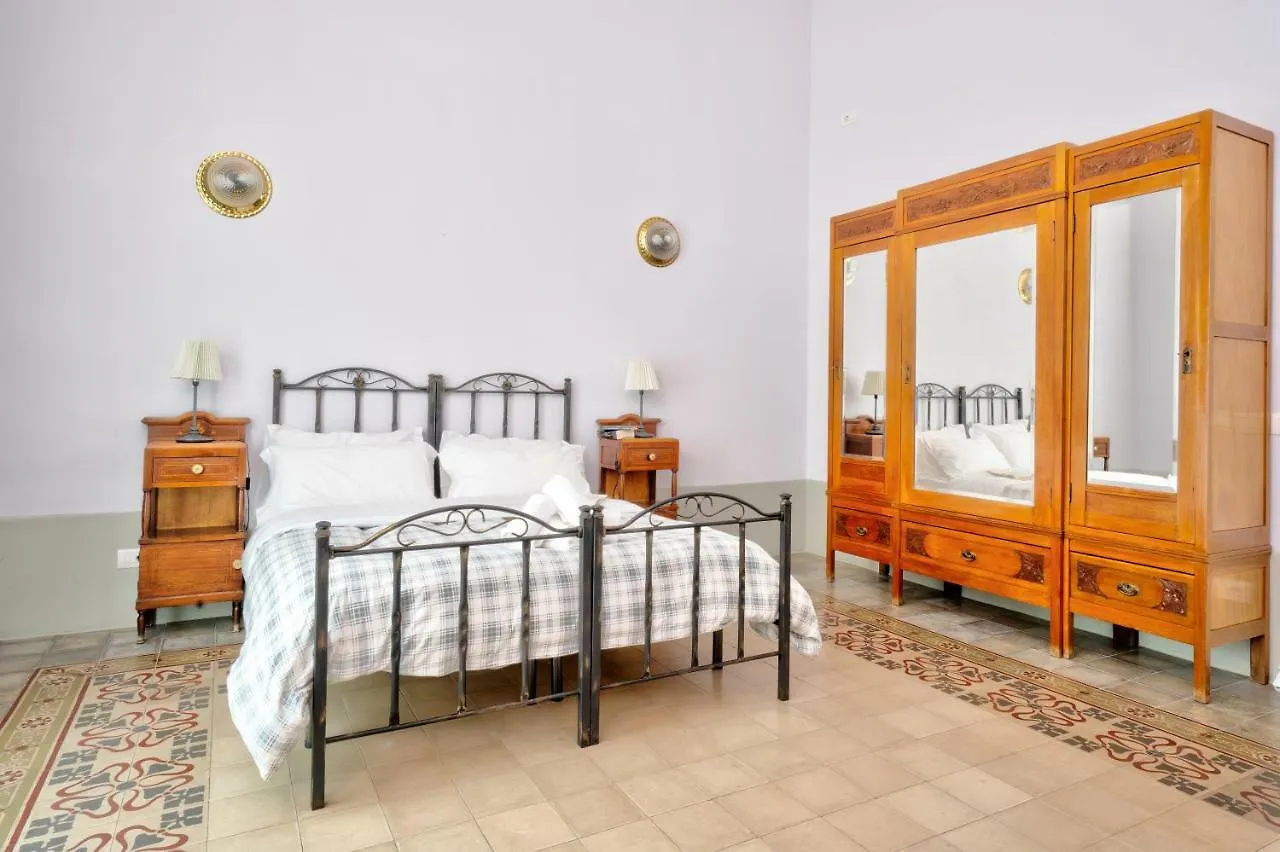 Lettera Living Apartment Catania