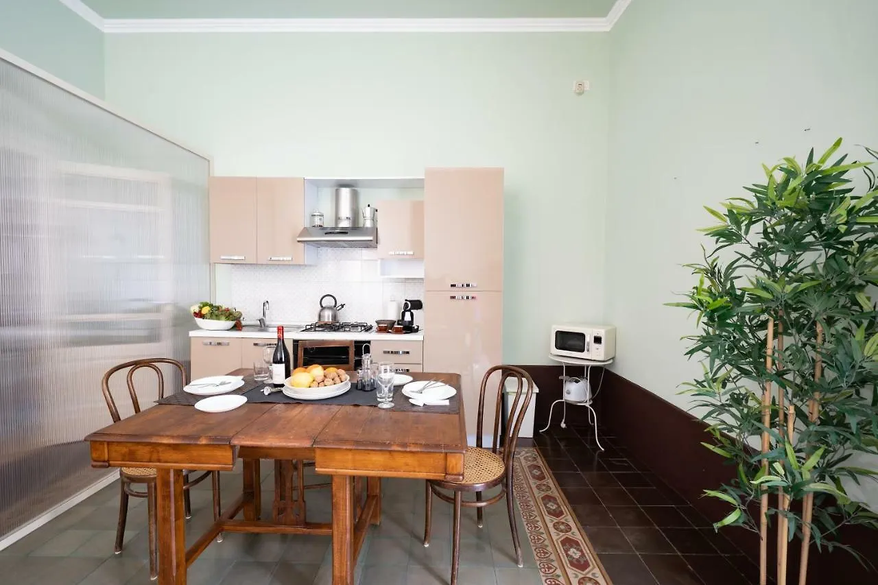 Lettera Living Apartment Catania