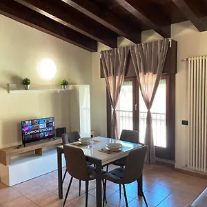 https://appartamento-cantu-centro-via-daverio.it-lombardy.com